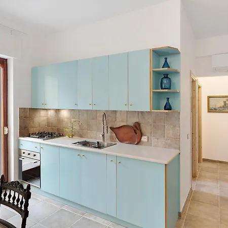 Apartment Center *